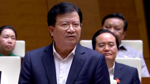 Phó Thủ tướng Trịnh Đình Dũng chỉ ra những “nhân tai” gây sạt lở ở miền Trung