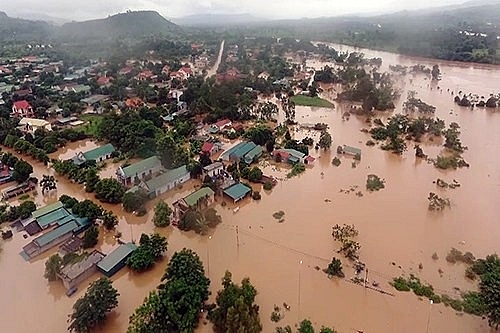nhiều vùng ở miền Trung đã phải đối mặt với tình trạng mưa lũ gây ngập lụt nghiêm trọn