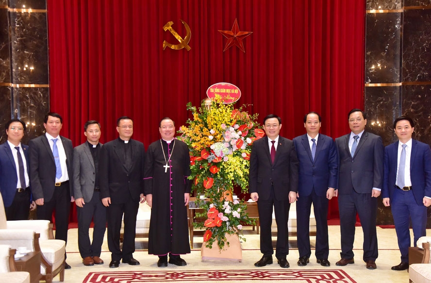 Bí thư Thành ủy Hà Nội Vương Đình Huệ tiếp đoàn Tòa Tổng Giám mục Hà Nội