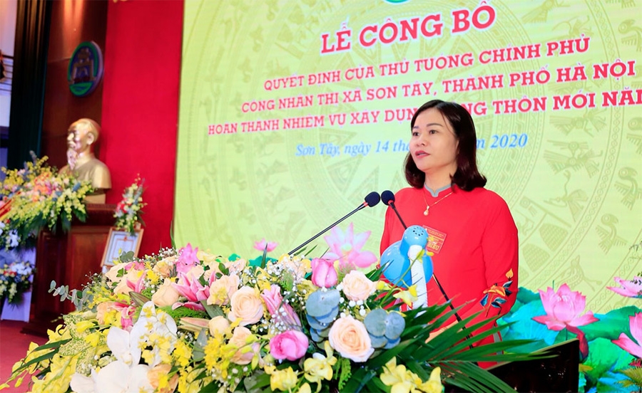 Thị xã Sơn Tây đón nhận danh hiệu đạt chuẩn Nông thôn mới