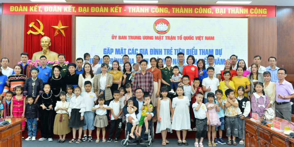 Các gia đình trẻ tiêu biểu Việt Nam tại chương trình