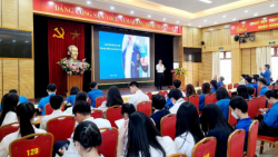Tuyên truyền, phổ biến pháp luật cho thanh niên quận Hoàn Kiếm