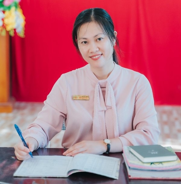 Cô giáo Đoàn Thị Hải Yến – Trường THPT Mỏ Trạng.