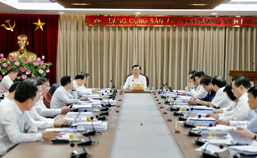 Thường vụ Thành ủy Hà Nội cho ý kiến điều chỉnh Quy hoạch chung xây dựng Thủ đô