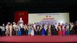 tuyen duong cac thay co hieu truong giao vien lam tong phu trach doi tieu bieu cua thu do nam 2022