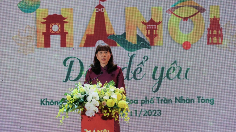 Giám đốc Sở Du lịch Hà Nội Đặng Hương Giang phát biểu khai mạc lễ hội
