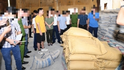 triet pha duong day ma tuy trieu do dang sau vo boc mua 100 tan xi mang