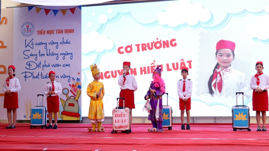 Tương Mai: Sôi động sắc màu pháp luật