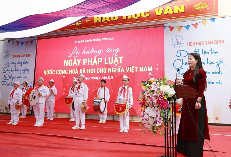 Tương Mai: Sôi động sắc màu pháp luật