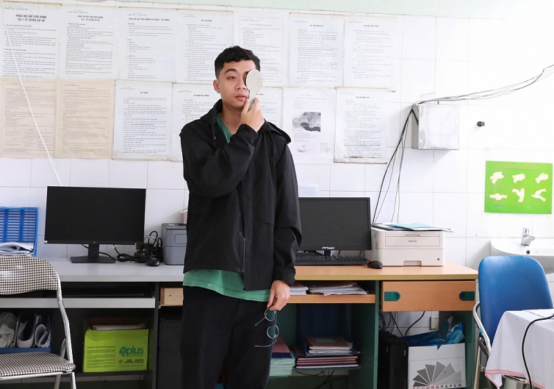 UBND phường đảm bảo khám tuyển chặt chẽ để tuyển được nguồn chất lượng cao UBND phường đảm bảo khám tuyển chặt chẽ để tuyển được nguồn chất lượng cao