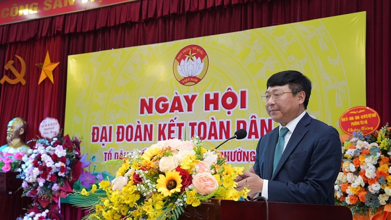 Phó Chủ tịch Ủy ban MTTQ Việt Nam TP Hà Nội Phạm Anh Tuấn phát biểu tại ngày hội