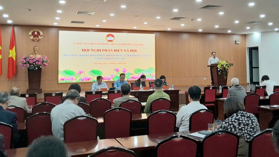 Phường Cầu Giấy phản biện xã hội về dự thảo kế hoạch phát triển kinh tế - xã hội 5 năm