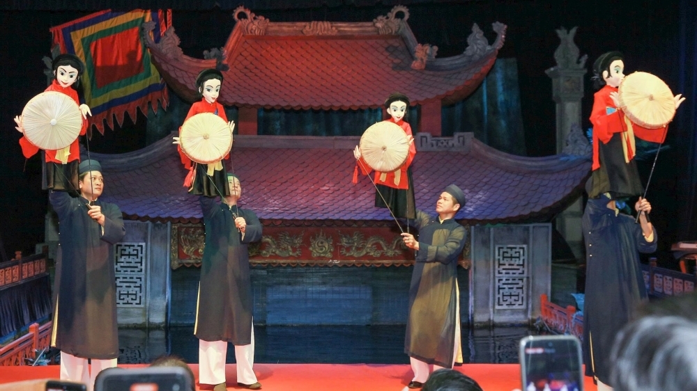 Múa rối đương đại giữa lòng Hà Nội