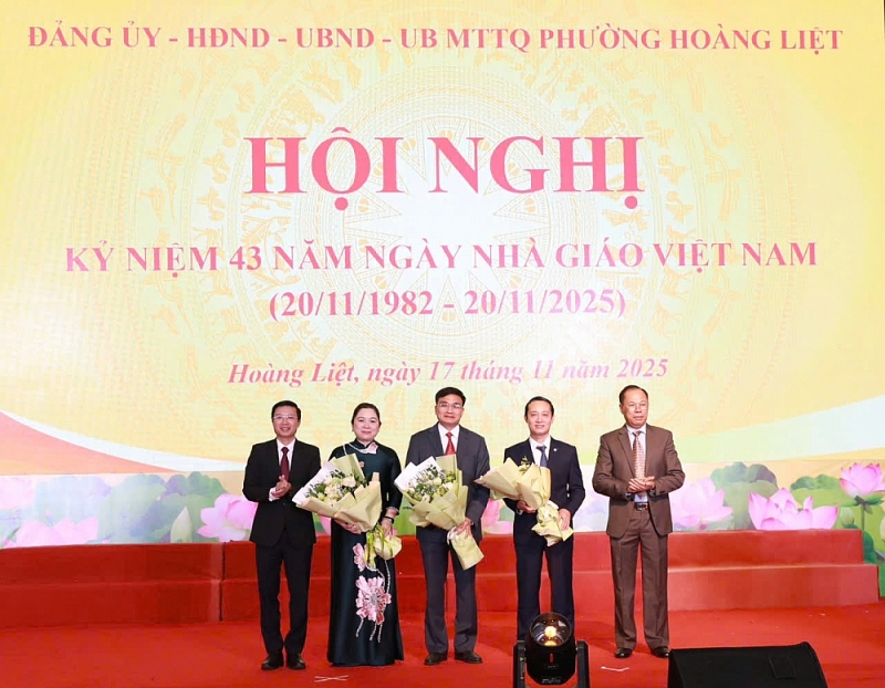 Hoàng Liệt tri ân thầy cô, ghi dấu năm học bứt phá