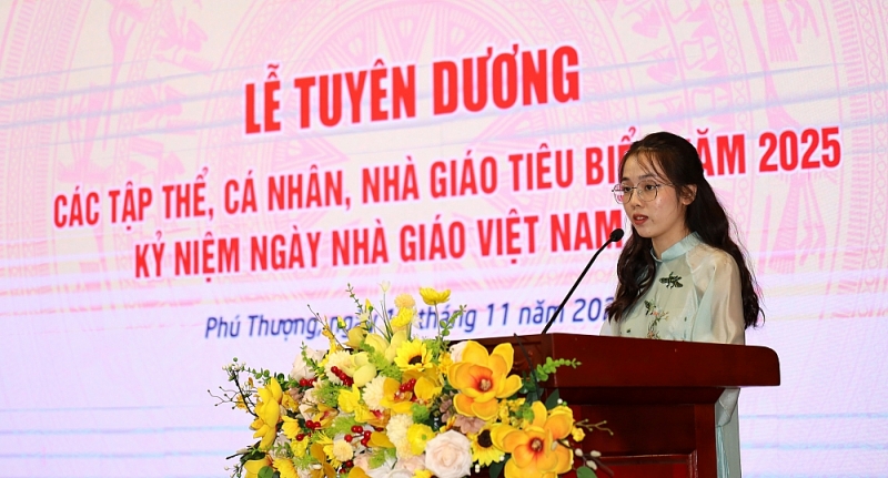 Phú Thượng tri ân thầy cô, tiếp lửa đổi mới giáo dục