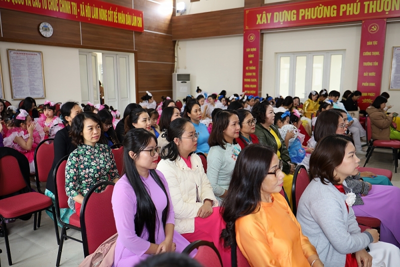 Phú Thượng tri ân thầy cô, tiếp lửa đổi mới giáo dục