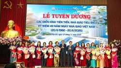 tay ho tuyen duong nha giao tieu bieu nhan ngay 2011