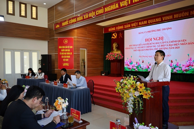 Nhiều “điểm nghẽn” tháo gỡ tại đối thoại ở phường Phú Thượng