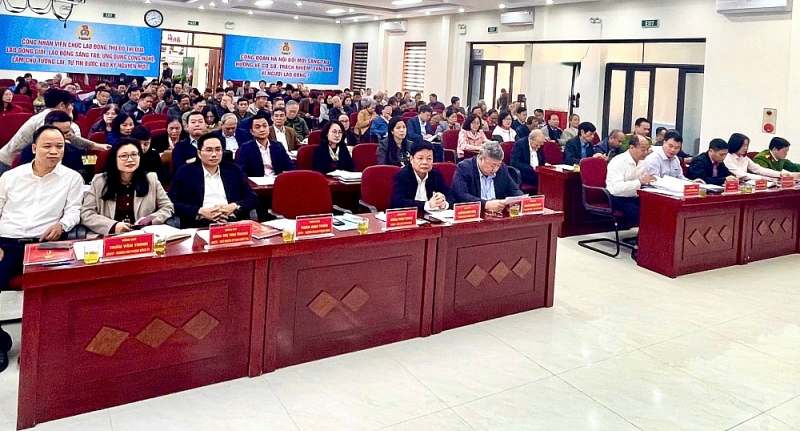 Các đại biểu dự hội nghị