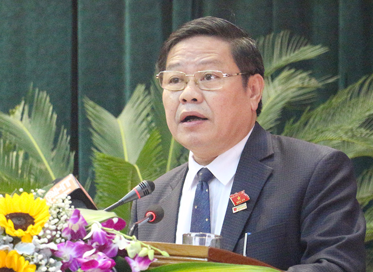 HĐND Hà Tĩnh chất vấn về 35.000 lao động "chui" ở nước ngoài