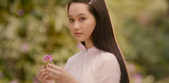 Trúc Anh "Mắt biếc" lên tiếng về tin thả thính Công Phượng