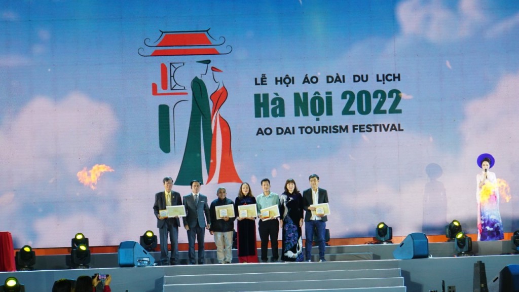 Khép lại chuỗi hoạt động hấp dẫn trong Lễ hội Áo dài Du lịch Hà Nội 2022