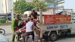 phuong yen hoa cau giay xu ly diem nong trat tu do thi vat dung bi thu giu day hai xe tai