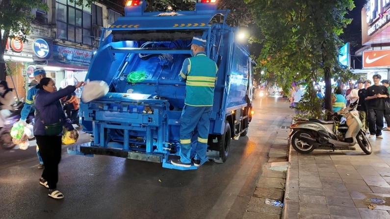 Ứng dụng công nghệ 4.0 trong thu giá dịch vụ vệ sinh môi trường