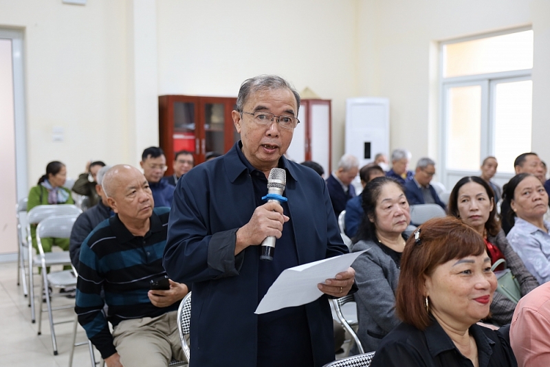 Cử tri nêu ý kiến