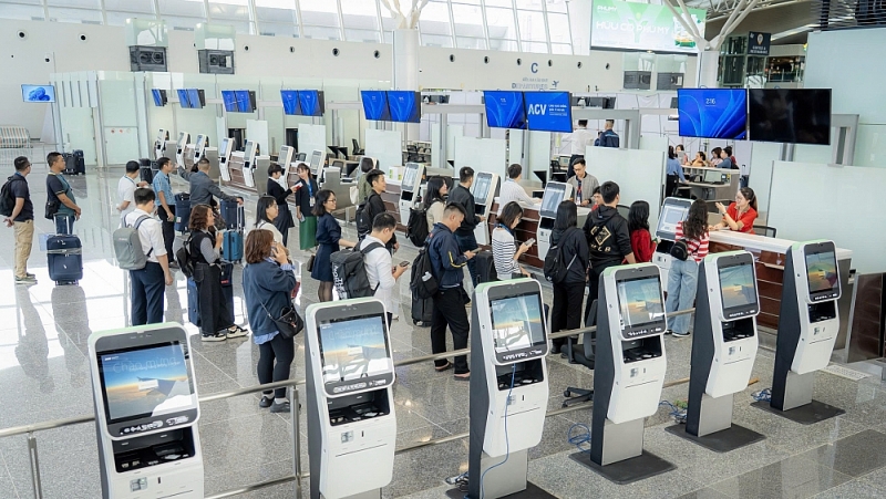 Nội Bài hoàn thành “nhiệm vụ kép” với T2 mở rộng