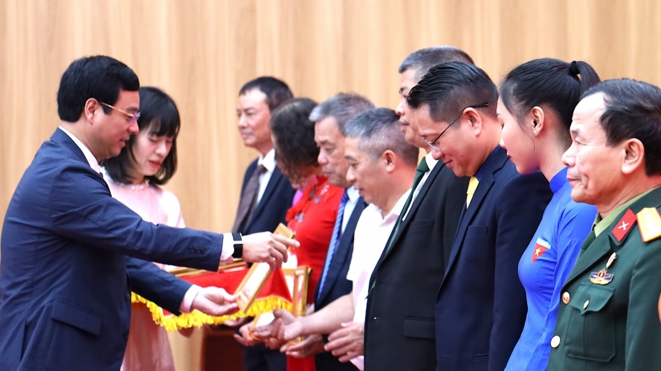 Phường Yên Sở khen thưởng 16 tập thể, 50 cá nhân tiêu biểu trong công tác Mặt trận