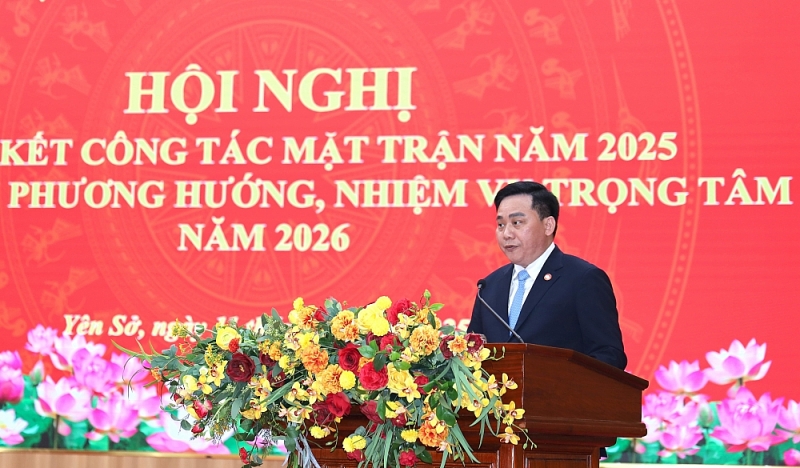 Đồng chí Nguyễn Đình Long, Phó Chủ tịch UB MTTQ phường báo cáo công tác mặt trận phường năm 2025, phương hướng nhiệm vụ năm 2026 Đồng chí Nguyễn Đình Long, Phó Chủ tịch UB MTTQ phường báo cáo công tác mặt trận phường năm 2025, phương hướng nhiệm vụ năm 2026