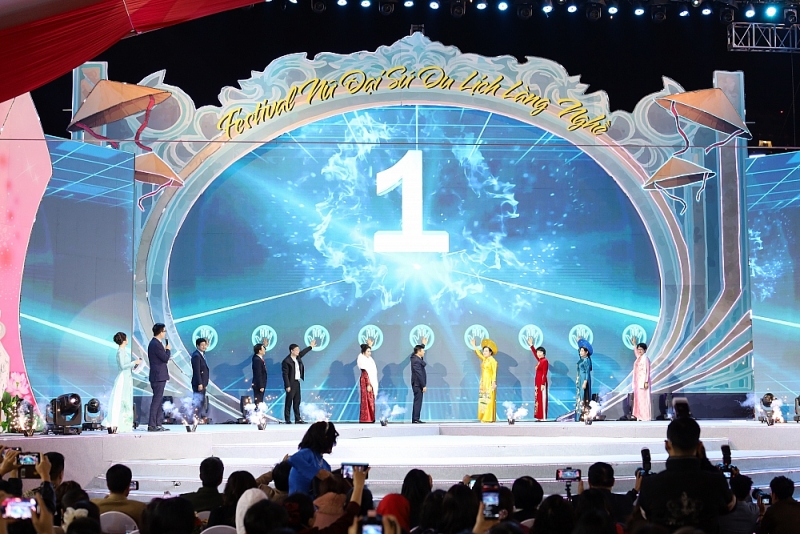 Nữ đại sứ làng nghề - Sứ giả mới cho du lịch Thủ đô