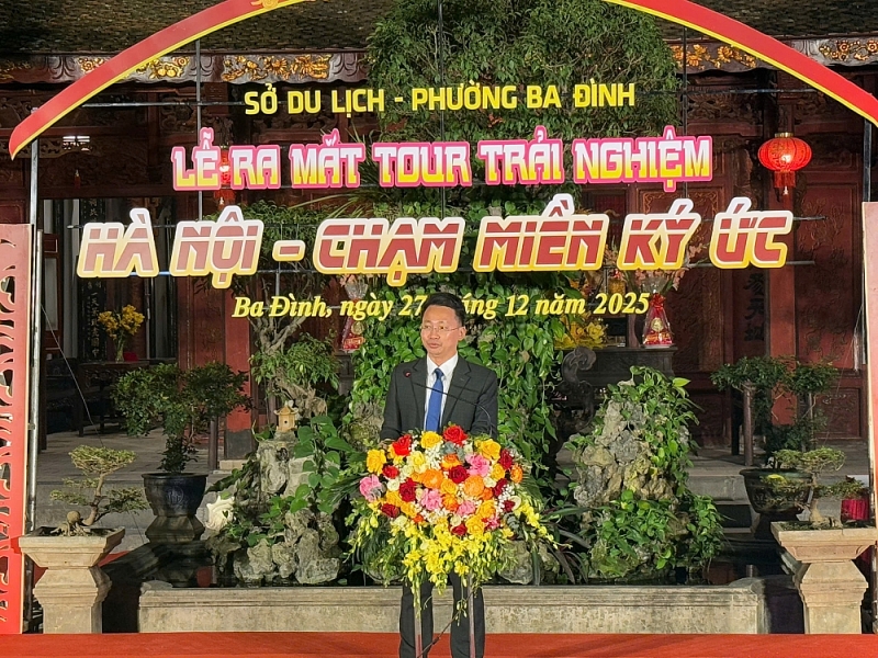 Ra mắt tour “Hà Nội - Chạm miền ký ức” - hành trình 9 điểm chạm quanh hồ Trúc Bạch