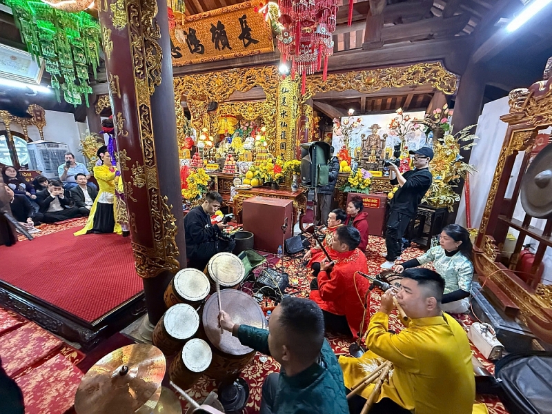 Ra mắt tour “Hà Nội   Chạm miền ký ức” - hành trình 9 điểm chạm quanh hồ Trúc Bạch