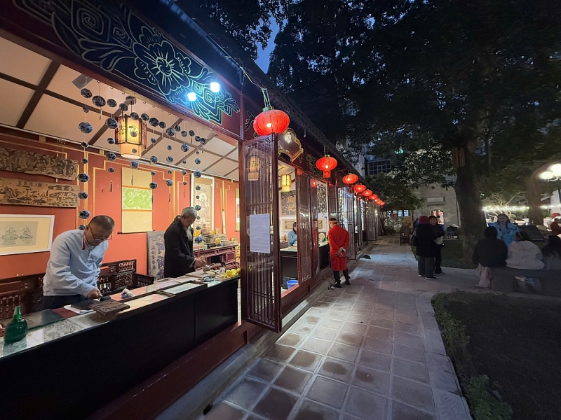 Ra mắt tour “Hà Nội - Chạm miền ký ức” - hành trình 9 điểm chạm quanh hồ Trúc Bạch