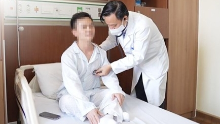 10 năm bị tiêu chảy vì bệnh hiếm đa u tuyến nội tiết