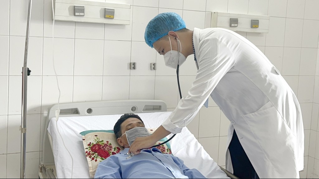 Cấp cứu không cần phẫu thuật bệnh nhân vỡ túi phình động mạch tá tụy