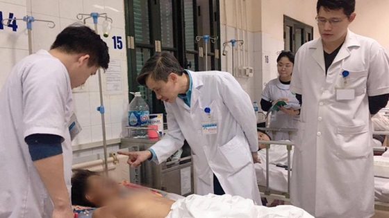 Ca khám, cấp cứu do pháo nổ tăng mạnh so với năm trước