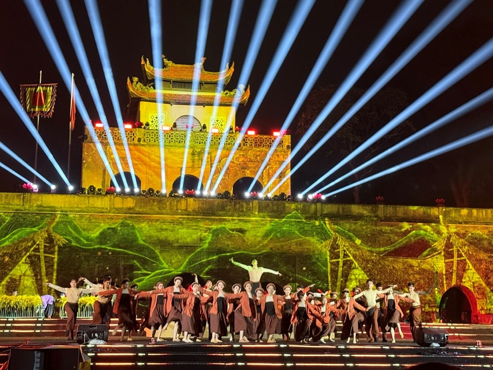 27,86 triệu lượt khách du lịch đến Hà Nội năm 2024