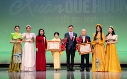 le hoi tet xuan que huong 2025 tet dai doan ket tai fukuoka