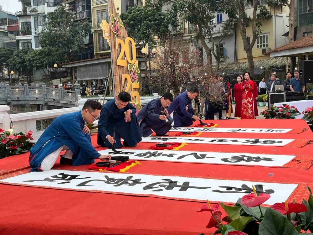Hà Nội tổ chức hàng loạt sự kiện văn hóa, nghệ thuật dịp Xuân Ất Tỵ