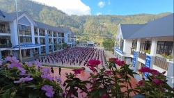 lao cai sap xep lai cac co so giao duc tren dia ban tinh