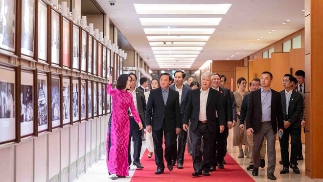 Triển lãm “80 năm Quốc hội Việt Nam đồng hành cùng dân tộc”