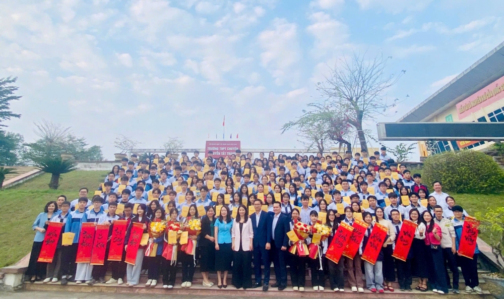 Đội tuyển tham dự kỳ thi chọn học sinh giỏi quốc gia cấp THPT tỉnh Lào Cai năm học 2025-2026