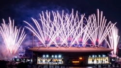 toi nay 231 dien ra chuong trinh nghe thuat dac biet duoi la co ve vang cua dang