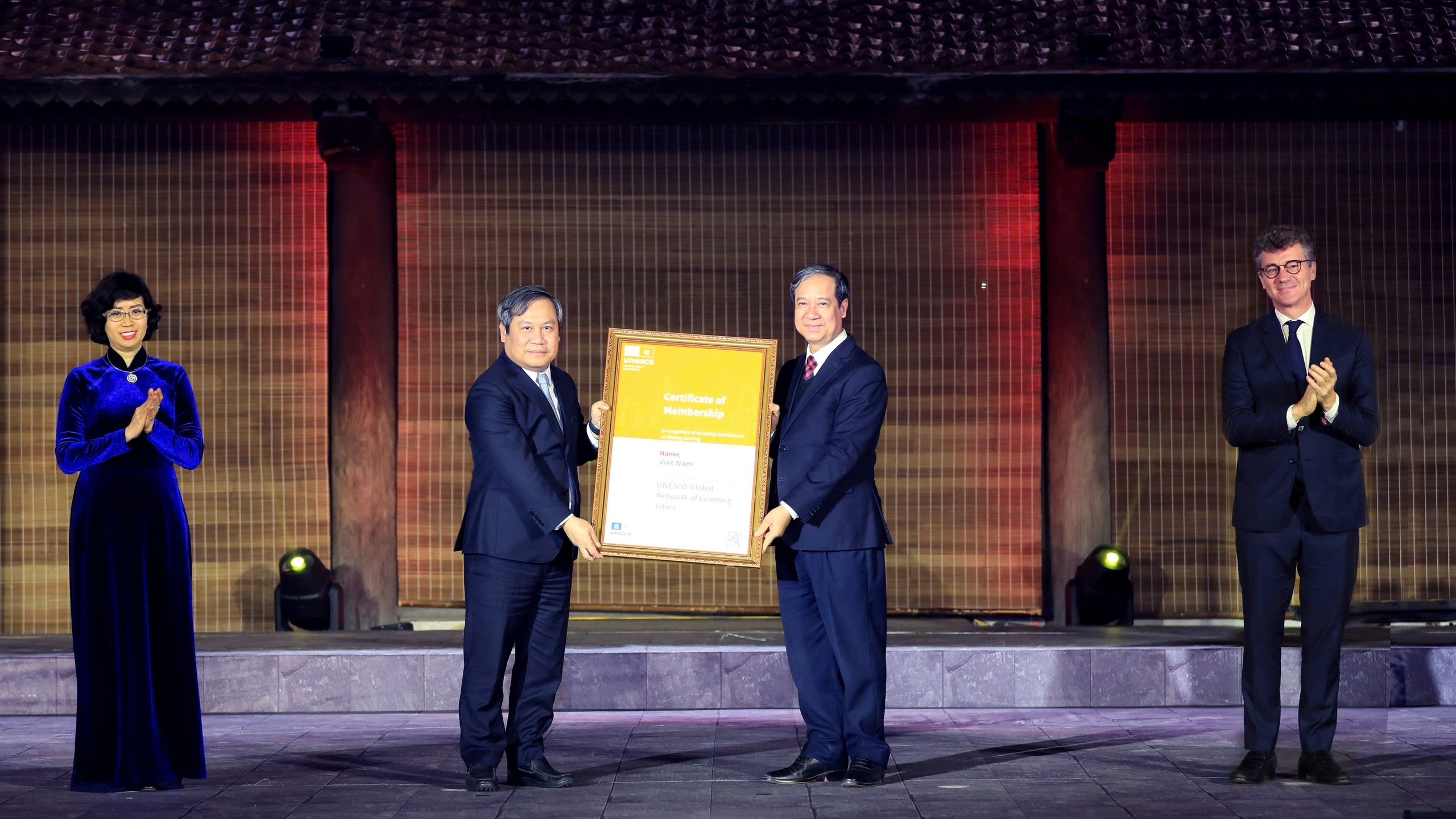 Khát vọng đưa Hà Nội trở thành “Thành phố học tập” tiêu biểu, ngọn hải đăng về trí tuệ và nhân văn