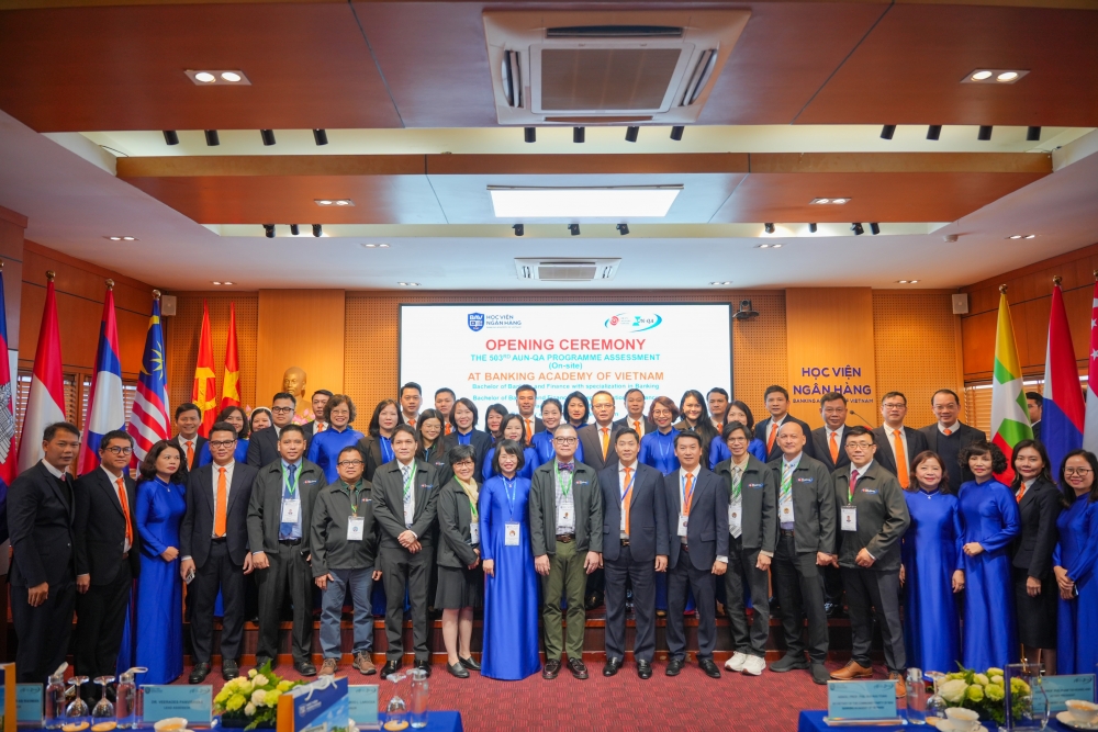 Học viện Ngân hàng kiểm định 4 chương trình đào tạo theo tiêu chuẩn quốc tế AUN-QA
