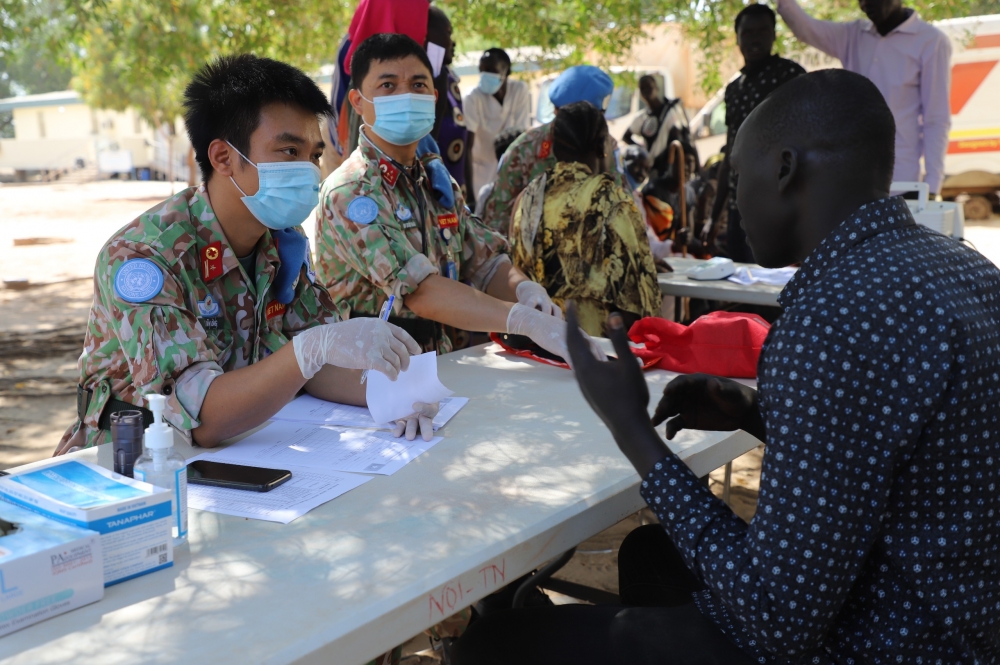 Bệnh viện dã chiến 2.4 tổ chức nhiều hoạt động khám chữa bệnh tại Nam Sudan