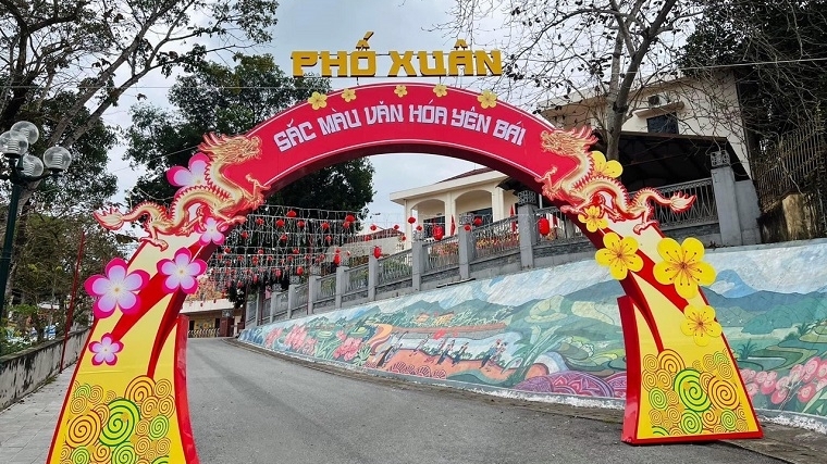 Yên Bái: Nhiều hoạt động phục vụ Nhân dân đón Xuân Giáp Thìn